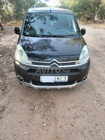 Citroën Berlingo Diesel Manuelle 2015 à Tanger
