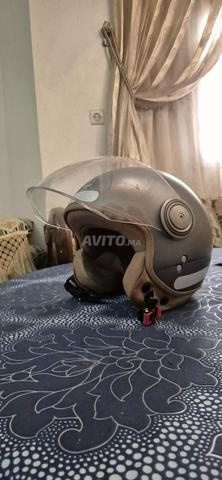 خوذة دراجة نارية كالجديدة