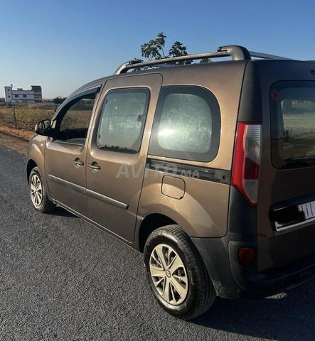 Renault Kangoo Diesel Manuelle 2016 à Tifelt - 2