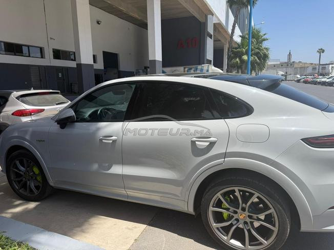 voiture porche hybride 2024 1er main