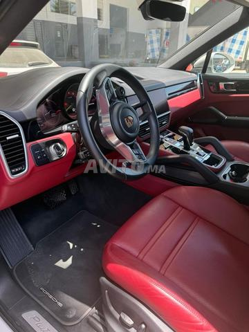 Porsche hybride 2024 1er main - 2
