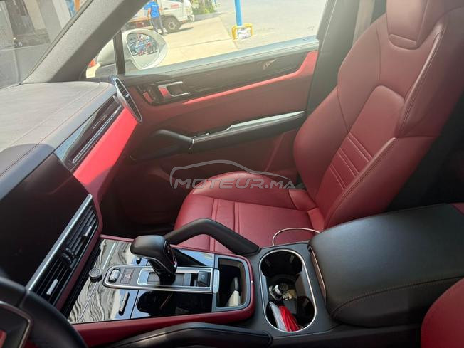 voiture porche hybride 2024 1er main