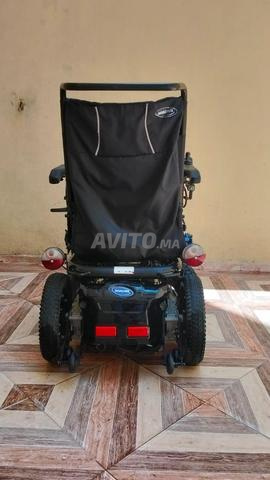 Fauteuil roulant électrique quasi neuf - 2