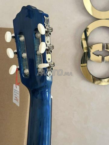 Guitare Sonata avec pochette - 2
