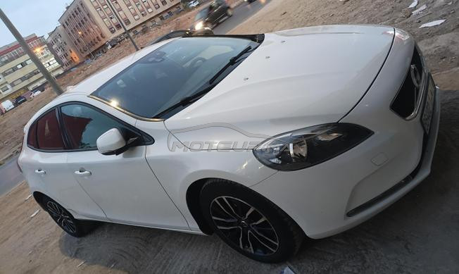 Volvo V40 Diesel Manuelle 2017 à Salé