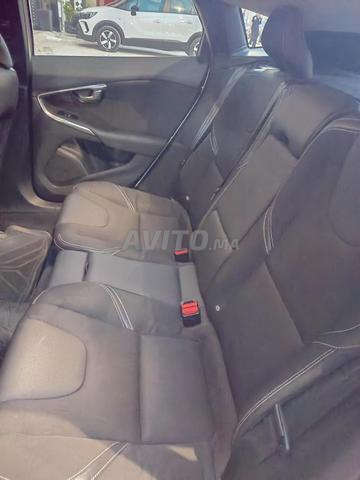 Volvo V40 Diesel Manuelle 2017 à Salé - 2