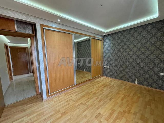 شقة (3 غرف) للكراء 95 متر مربع بالرباط - 2