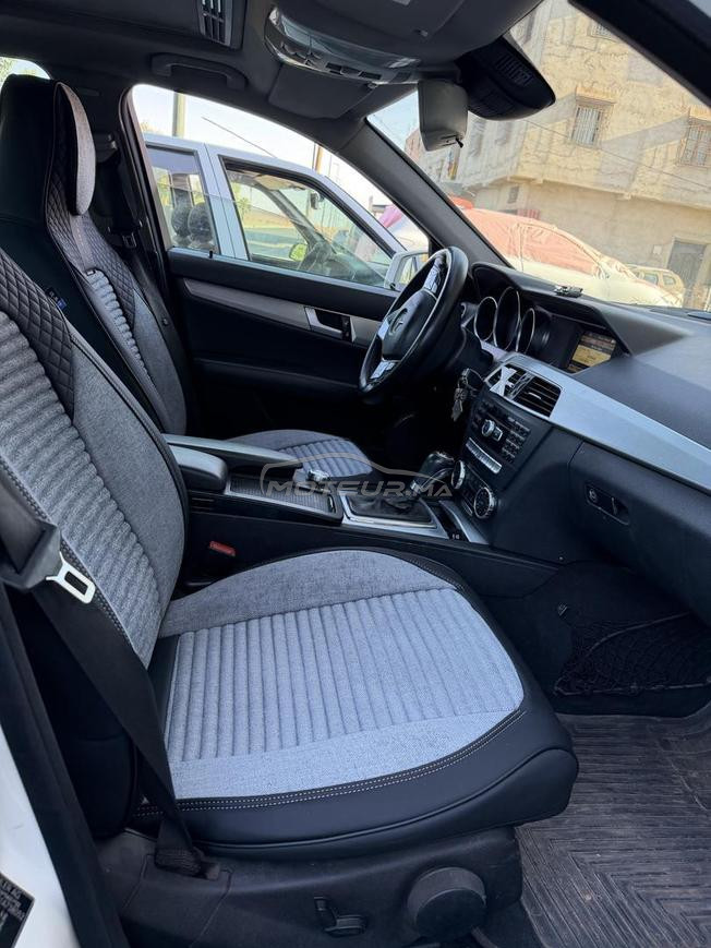 Mercedes C220 modèle 2012 dédouanée 2016