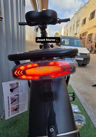 Lander Pro 720W - 49km/h NFC 85km - 2