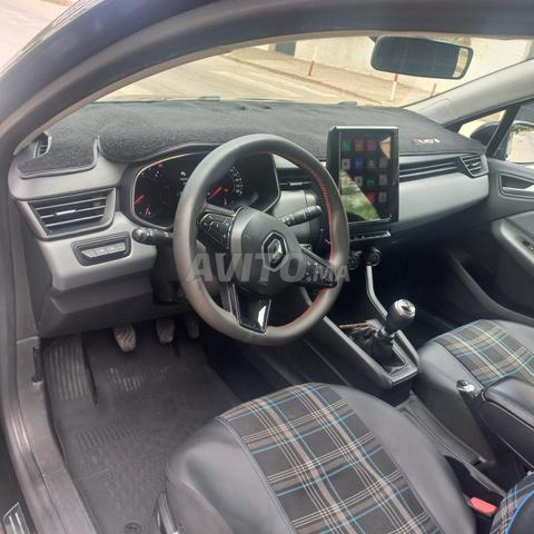 Clio 5 très propre - 2