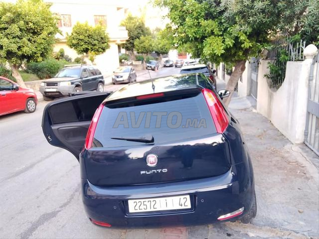 السيارة بحالة جيدة المهتم مرحبا - 2