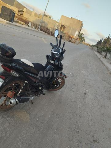 محرك فيس سانيا r1000 - 2