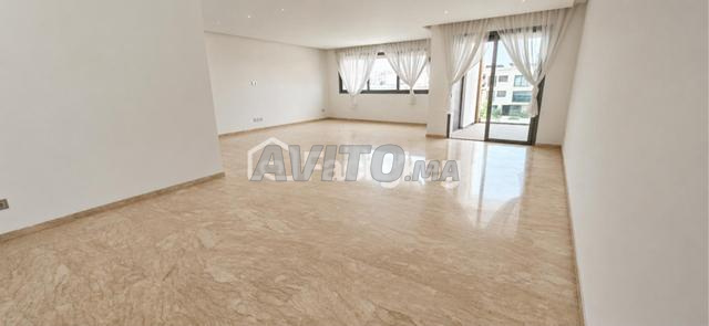 Appartement de 187 m² à Dar Bouazza