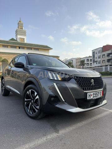 Peugeot 2008 GT km 88 mille Modèle 2021 dédouanée 06/2026 - 2