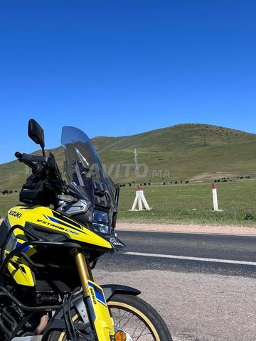 Suzuki V-strom 1050 DE - 2