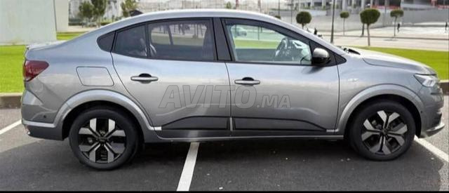 Dacia Logan Journey neuve tout option - 2