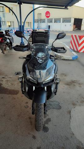 Motos mbica ADV 200 - 2