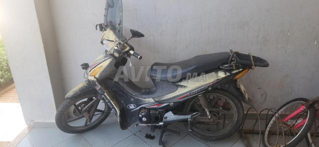 Moto SANYA MAKINA SPIDER - 2