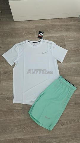 Ensemble Nike running