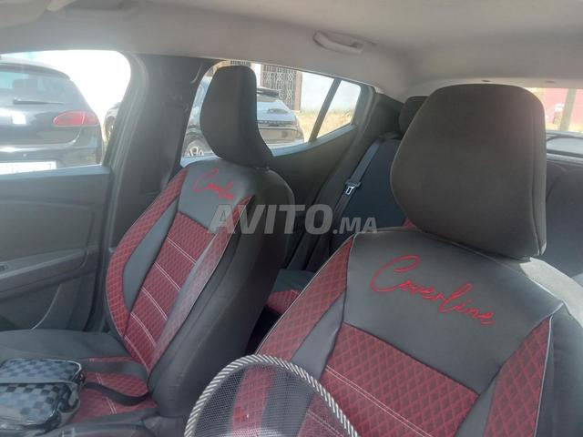 Dacia Sandero Diesel Manuelle 2024 à Larache - 2
