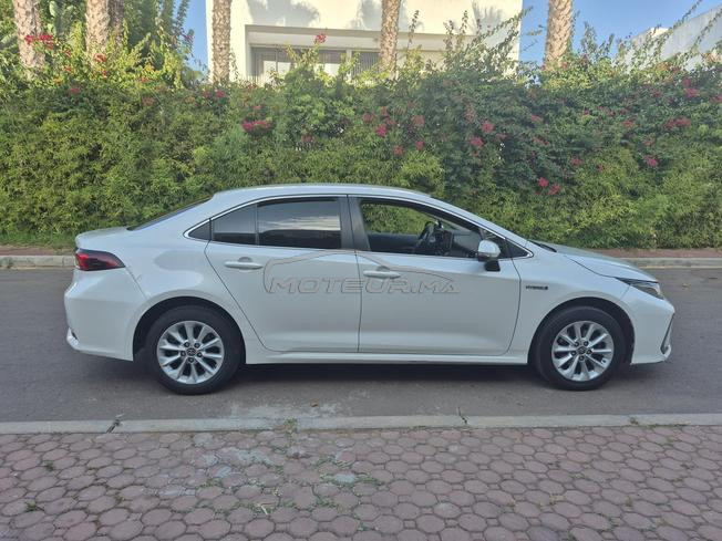 TOYOTA COROLLA PRESTIGE HYBRIDE