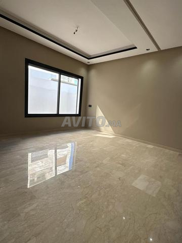 Studio à Louer Quartier Des Hôpitaux - 2