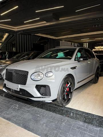 Bentley Bentayga - 2