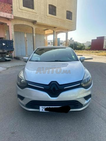 Clio Neuf - 2