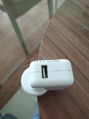 - Chargeur Apple Original 12W