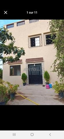 Maison Titer à vendre, superficie 1400m² - 2