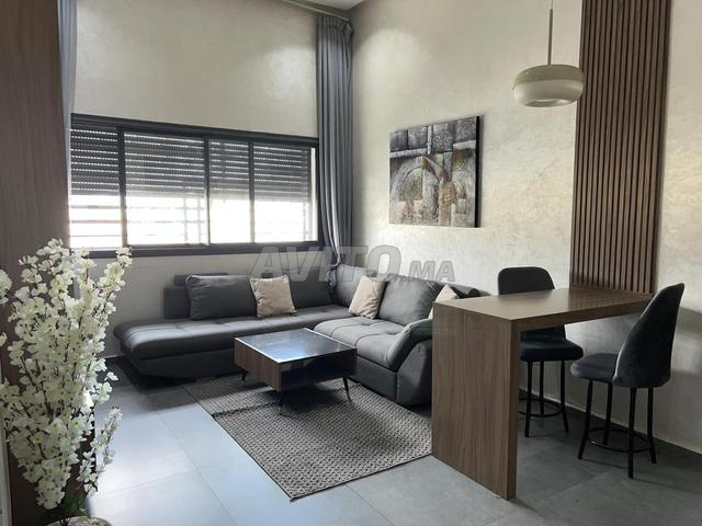 Superbe studio meublé roches noires - 2