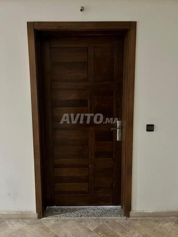 مكتب للبيع على شارع الجيش الملكي قرب Brico