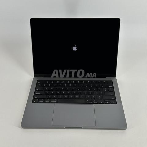 MacBook Pro M2 Pro (512Go/16Go RAM) État Neuf - 2