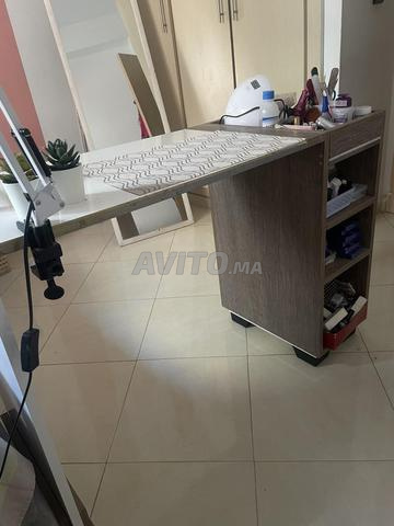 طاولة أظافر - 2