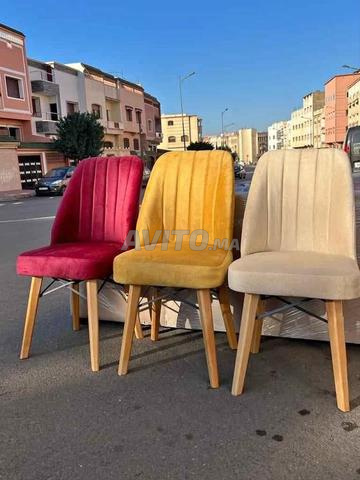 CHAISE D'Attente