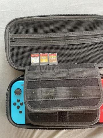 Nintendo Switch avec 3 jeux. Prix négociable - 2