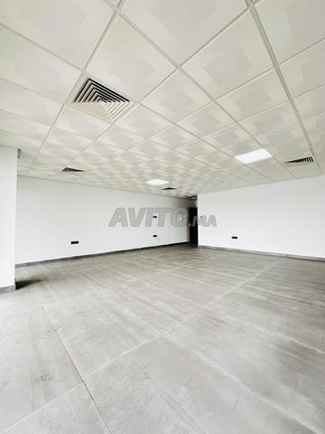 Plateaux Bureau en location - ROCHES NOIRES - 2