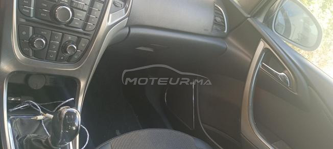 Opel Astra modèle 2012