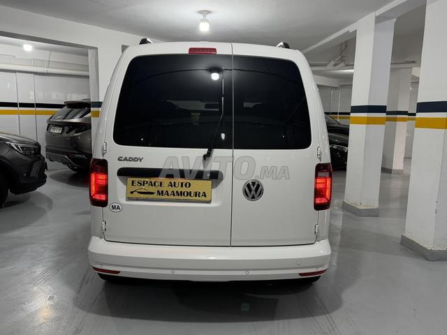 Volkswagen Caddy Diesel Manuelle 2021 à Rabat