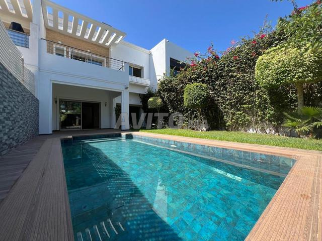 Villa à louer – Prestigia
