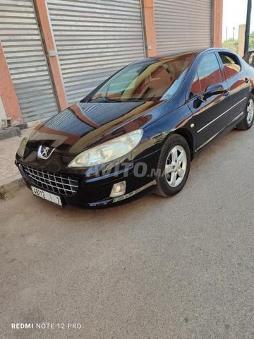 Très belle voiture, peinture originale, diesel, modèle 2009