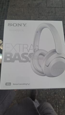 Casque Bluetooth type Sony WH-XB910N – Extra Bass