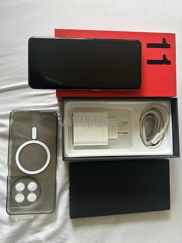 OnePlus 11 5G 128GB / 8RAM - 2