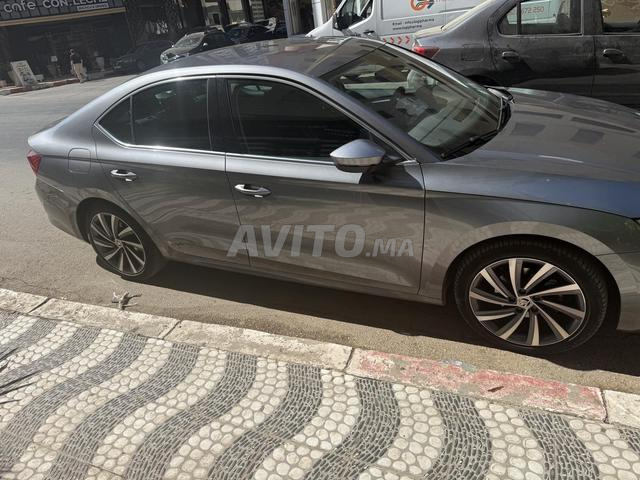 Skoda Octavia Diesel Automatique 2024 à Meknès - 2