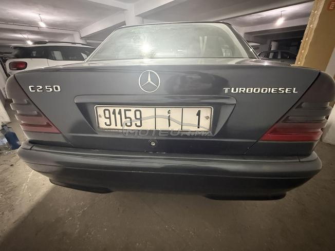 Mercedes-Benz 250 Diesel Manuelle 1998 à Fès