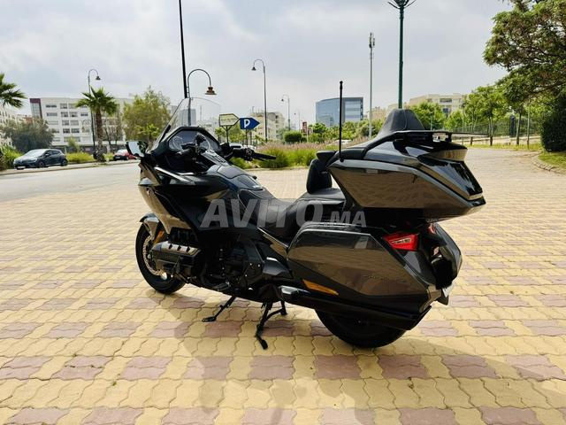 هوندا جولدوينج تور DCT