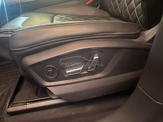 Audi Q8 S-Line – Première main excellent état 