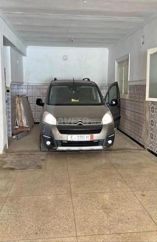 Citroën Berlingo 2017 dédouanée 2025 propre - 2