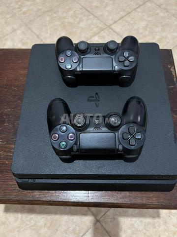 PS4 Slim 2 manettes 1T stockage & Écran - 2