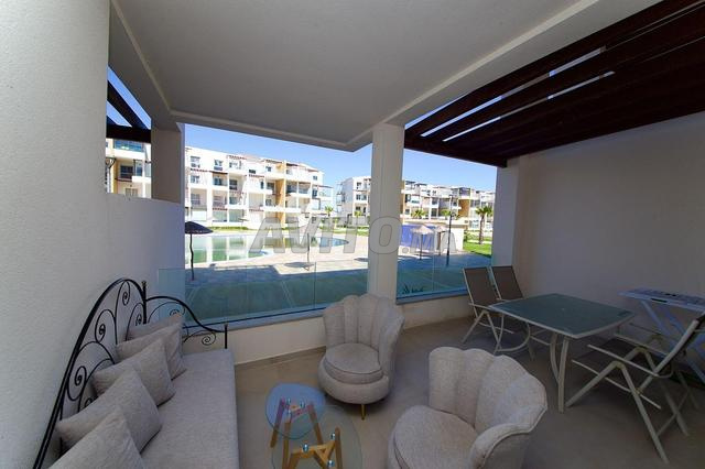 Appartement avec vue sur la piscine à louer - 2